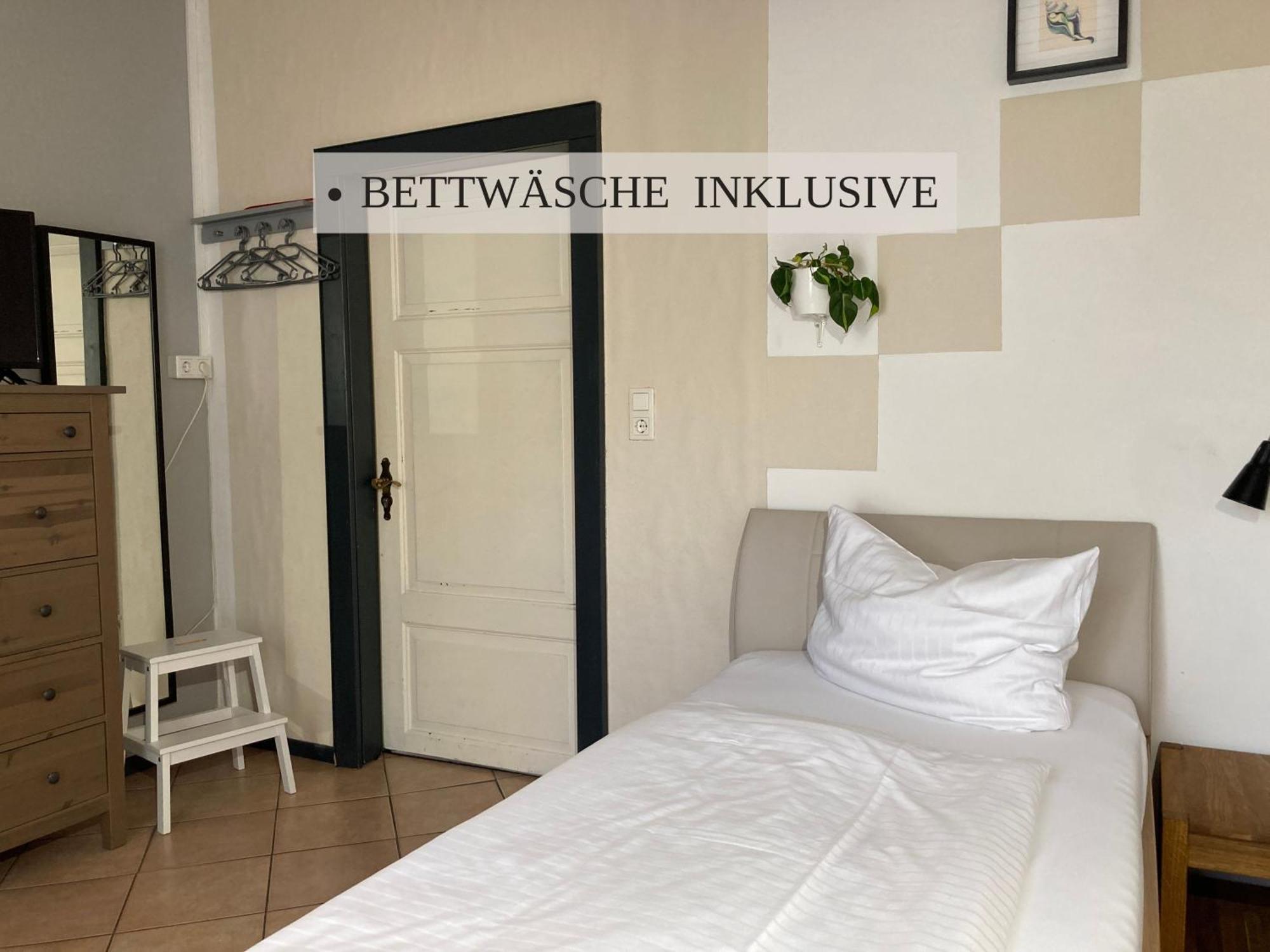Haus Krabbe Apartments, Zentral Gelegen Im Idyllischen Nordseeort Zwischen Bremerhaven Und Cuxhaven, Hunde Kostenfrei Willkommen, Hauseigene Kostenfreie Parkplaetze Wremen Exterior foto